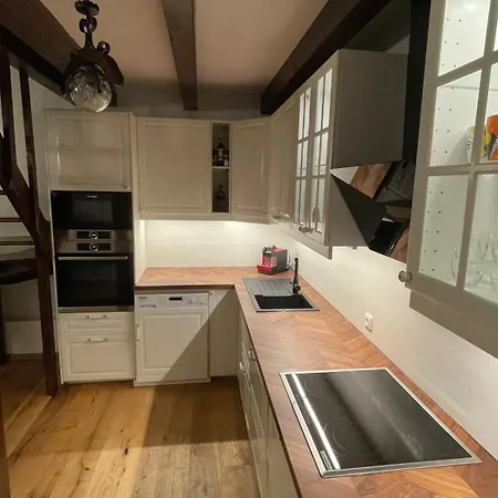 Lovely Villa Monte Close To Cologne With Three Bedrooms And One Bathroom Frechen Exterior photo
