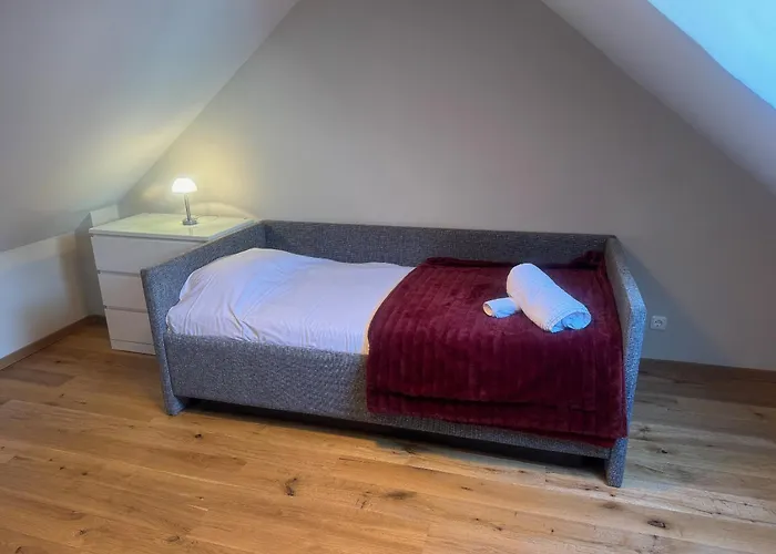 Lovely Villa Monte Close To Cologne With Three Bedrooms And One Bathroom